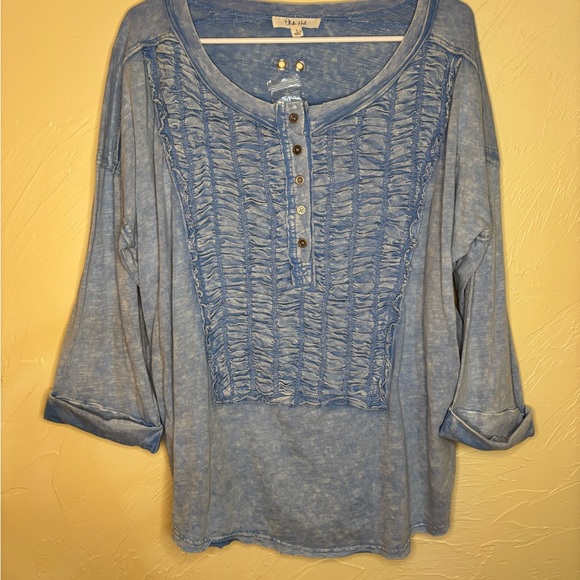 NEW Oli & Hali Light Blue Textured Blouse - Picture 2 of 4